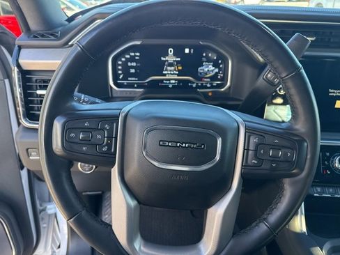 Used 2024 GMC Sierra 2500 Denali w/ Denali Reserve Package image 19