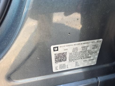 Used 2020 Chevrolet Equinox LT FWD image 25
