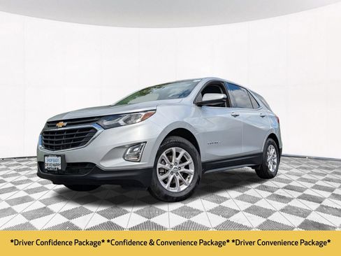 Used 2018 Chevrolet Equinox LT AWD/4WD image 2