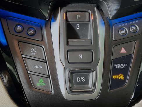 Used 2018 Honda Odyssey Elite image 24