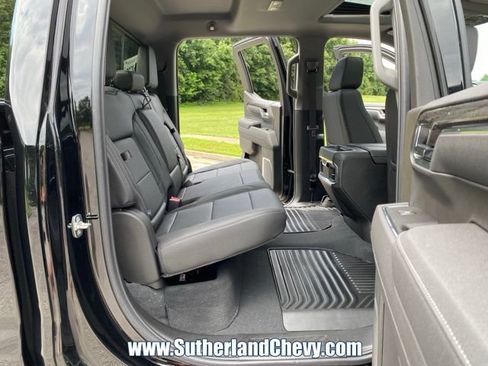 Used 2025 Chevrolet Silverado 1500 LTZ w/ Technology Package AWD/4WD image 43