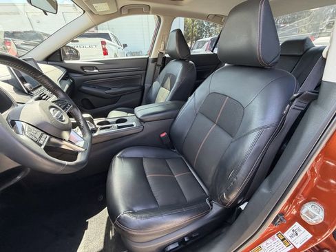 Used 2019 Nissan Altima 2.5 SR w/ SR Premium Package FWD image 19