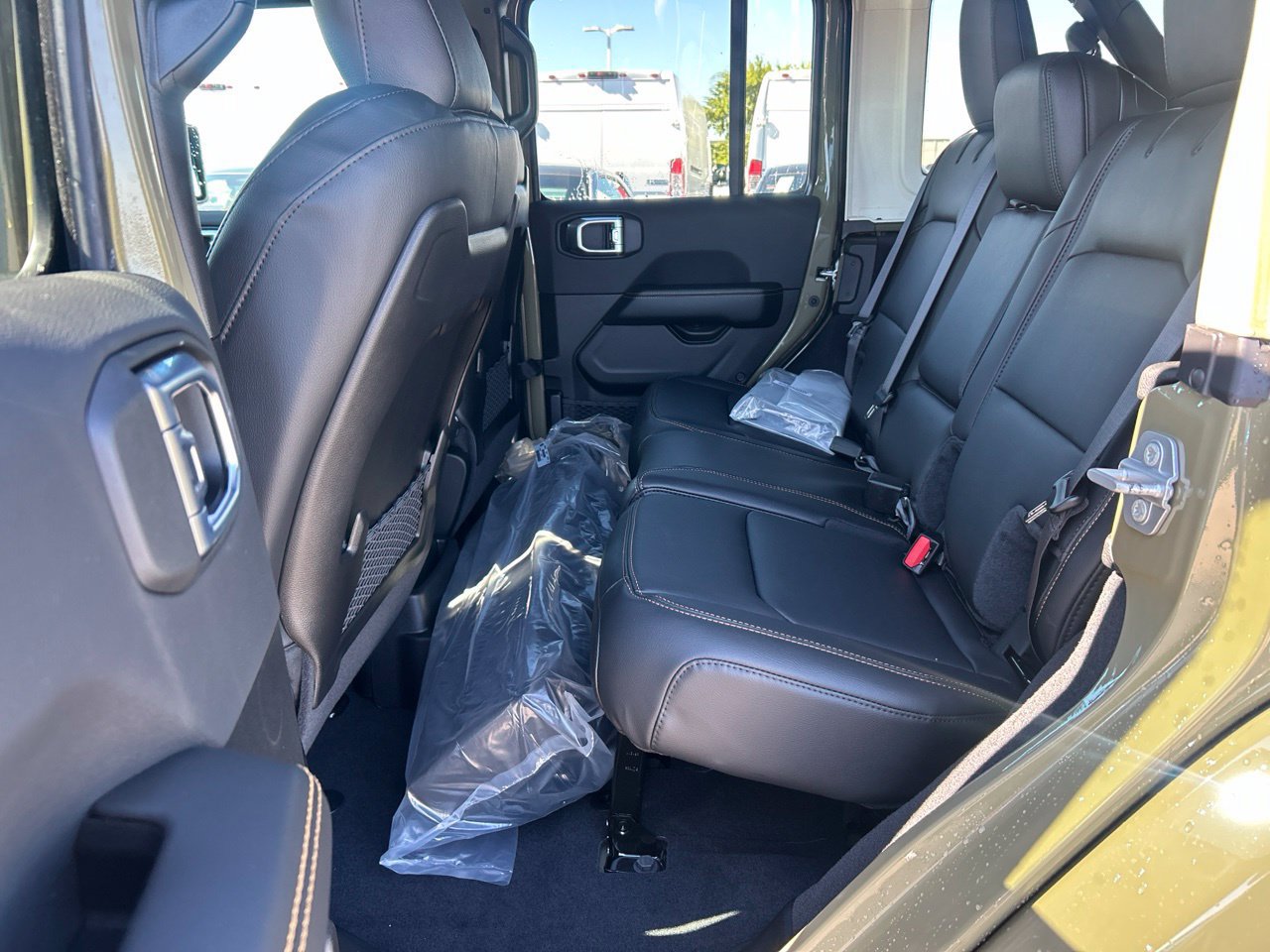 New 2027 Jeep Wrangler Unlimited Sahara AWD/4WD image 11