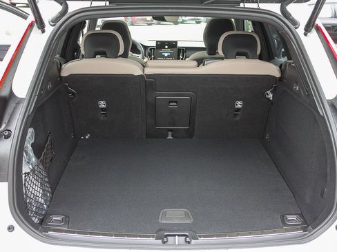 New 2026 Volvo XC60 T8 Plus w/ Protection Package Premier image 13