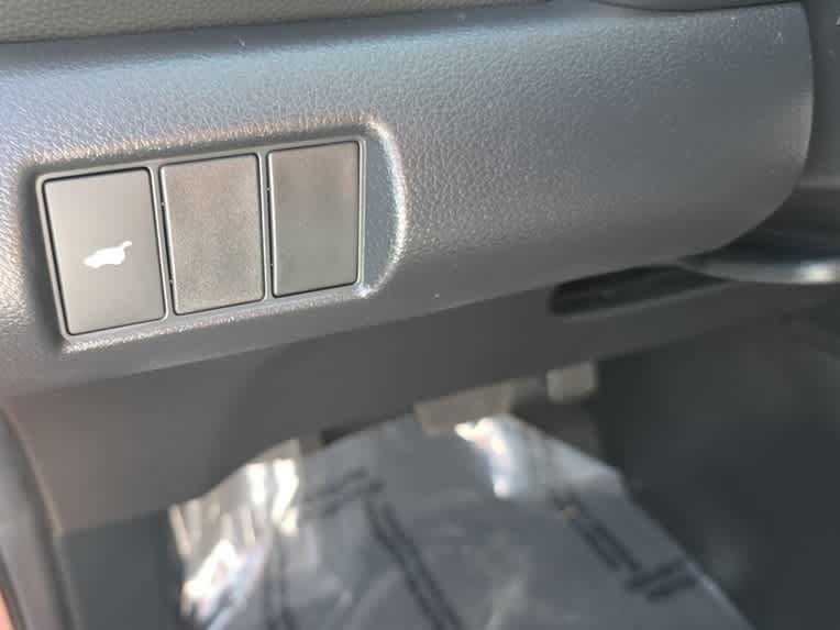 New 2026 Honda Pilot Touring image 7