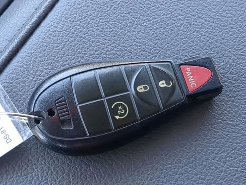 Used 2016 RAM 1500 Big Horn image 33