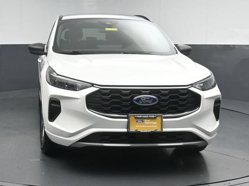 Certified 2024 Ford Escape ST-Line w/ Tech Pack #1 AWD/4WD image 2