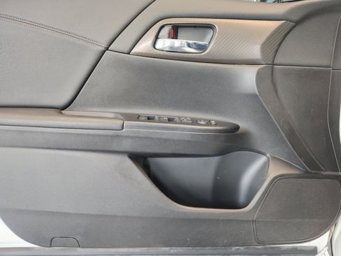 Used 2016 Honda Accord Sport image 24