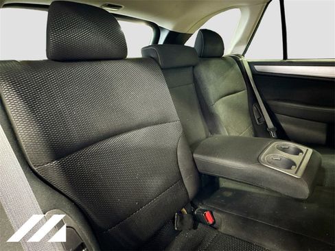 Used 2015 Subaru Outback 2.5i Premium image 25