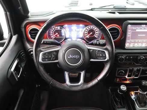 Used 2018 Jeep Wrangler Unlimited Rubicon AWD/4WD image 19