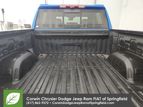 Used 2024 GMC Sierra 1500 AT4 w/ Technology Package image 33