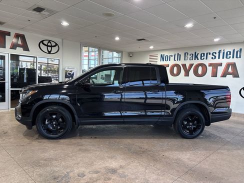 Used 2024 Honda Ridgeline Black Edition image 7