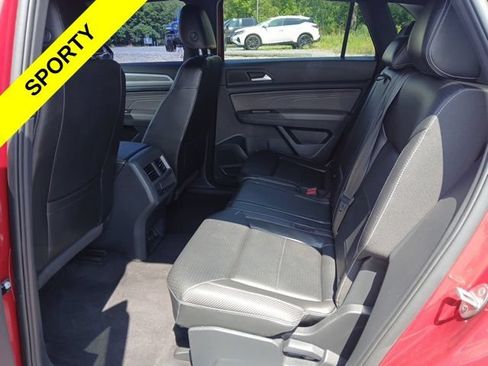 Used 2022 Volkswagen Atlas Cross Sport SE AWD/4WD image 12