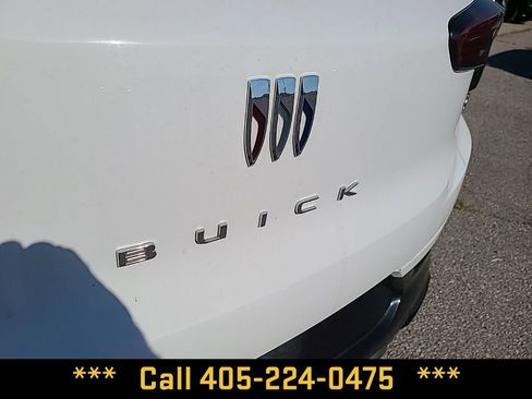 Used 2024 Buick Encore GX Sport Touring image 10