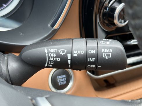 Used 2020 Toyota Highlander Platinum FWD image 75