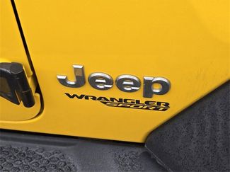 Used 2020 Jeep Wrangler Sport video 2