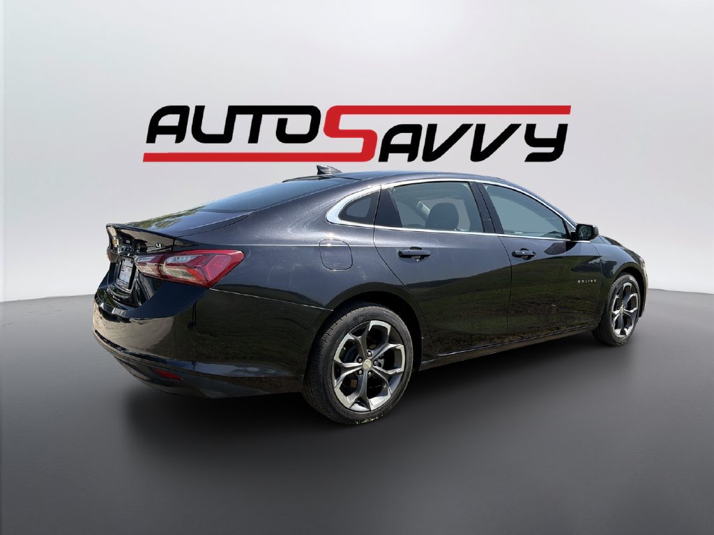 Used 2022 Chevrolet Malibu LT FWD image 5