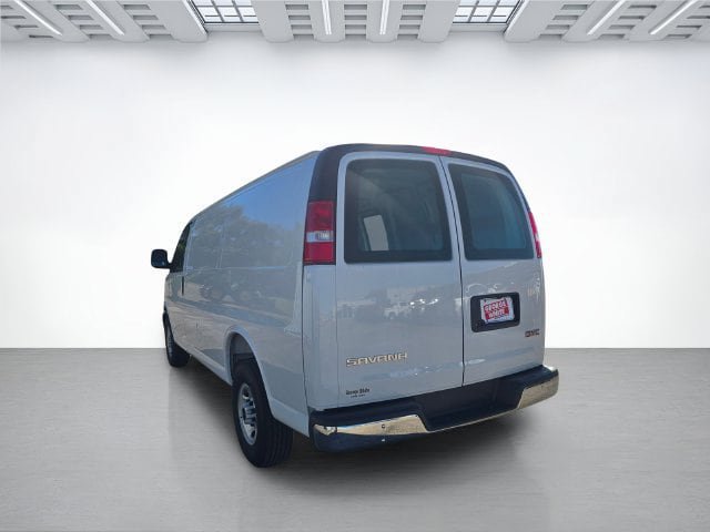 Used 2025 GMC Savana 2500 w/ Driver Convenience Package RWD image 6