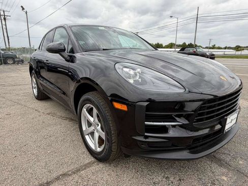 Used 2020 Porsche Macan AWD/4WD image 8