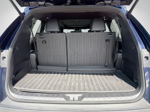 Used 2024 Toyota Grand Highlander AWD Hybrid image 12