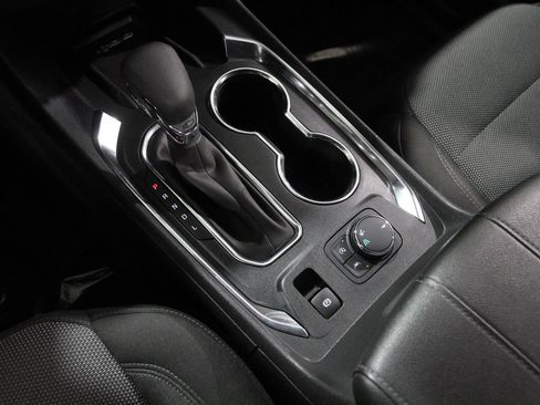 Certified 2023 Chevrolet Traverse LT image 15