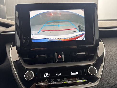 Used 2024 Toyota Corolla LE image 19