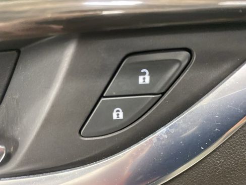 Used 2023 Buick Enclave Essence w/ LPO, Floor Liner Package AWD/4WD image 30