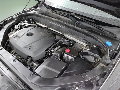 Certified 2021 Volvo XC60 T5 Inscription w/ Advanced Package image 27