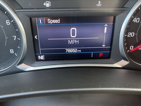 Used 2019 GMC Terrain SLE w/ Driver Convenience Package FWD image 24