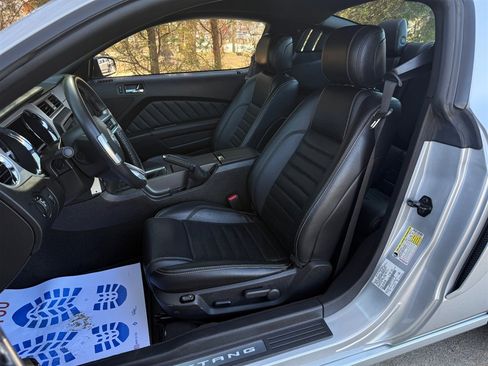 Used 2013 Ford Mustang GT Premium w/ GT Coupe Accessory Pkg 5 image 48