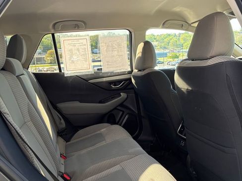 Used 2023 Subaru Outback Premium AWD/4WD image 19