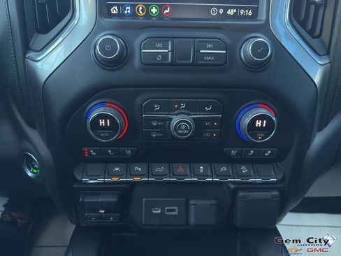 Used 2021 Chevrolet Silverado 1500 LTZ image 19