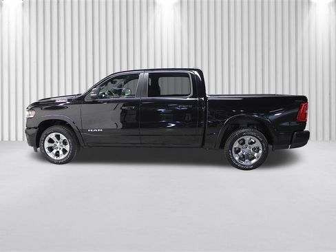 New 2026 RAM 1500 Big Horn AWD/4WD image 7