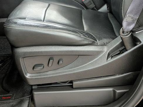 Used 2017 Chevrolet Tahoe Premier AWD/4WD image 12