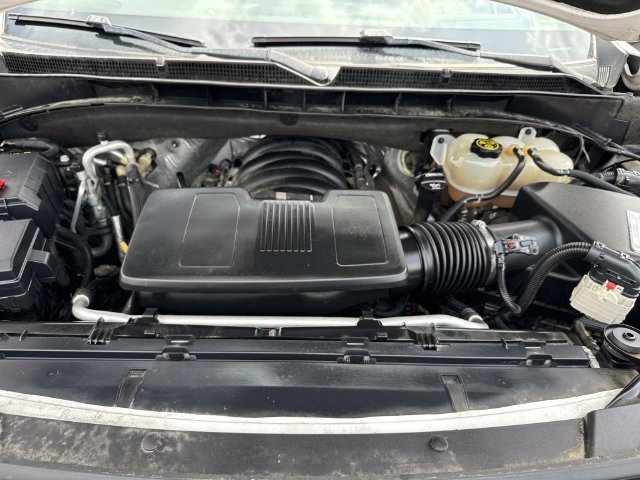 Used 2021 GMC Yukon XL AT4 w/ AT4 Premium Plus Package AWD/4WD image 10