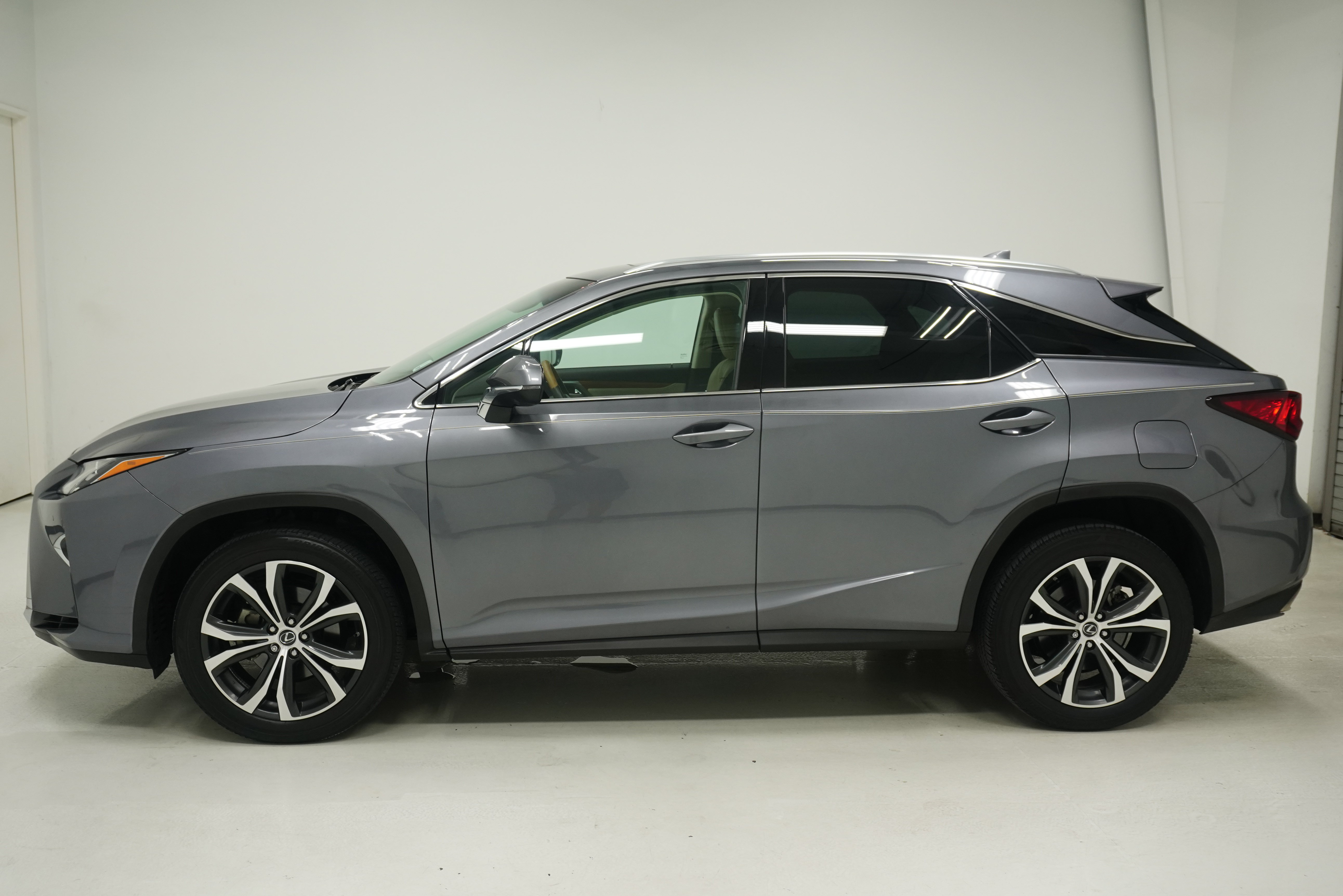 Used 2019 Lexus RX 350 FWD image 5