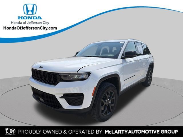 Used 2025 Jeep Grand Cherokee Altitude AWD/4WD 360° Tour