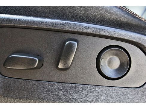 Used 2024 GMC Sierra 2500 AT4 w/ AT4 Preferred Package image 24