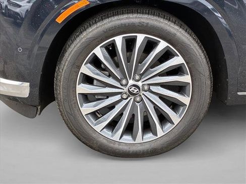 Used 2024 Hyundai Palisade Calligraphy image 9