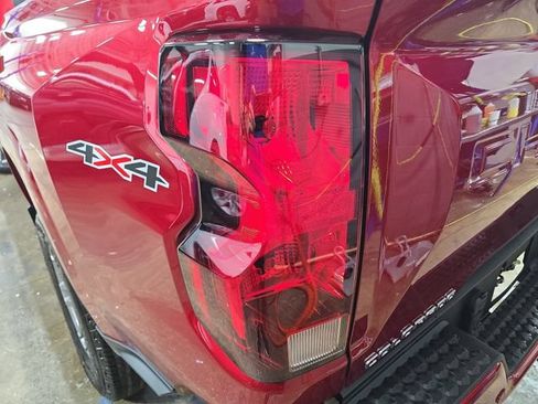 New 2026 Chevrolet Colorado LT AWD/4WD image 33