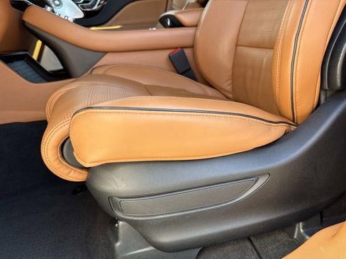 Used 2023 Lincoln Aviator Black Label w/ Dynamic Handling Package image 20