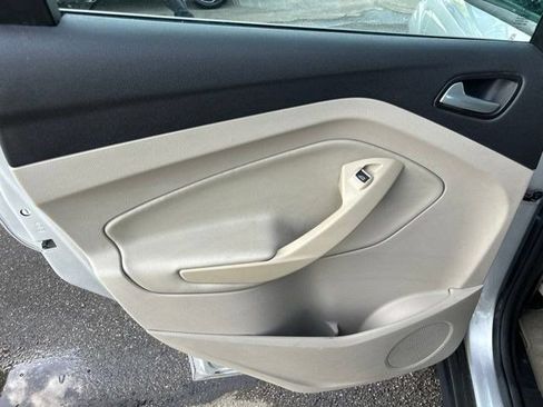 Used 2014 Ford C-MAX SE FWD image 32