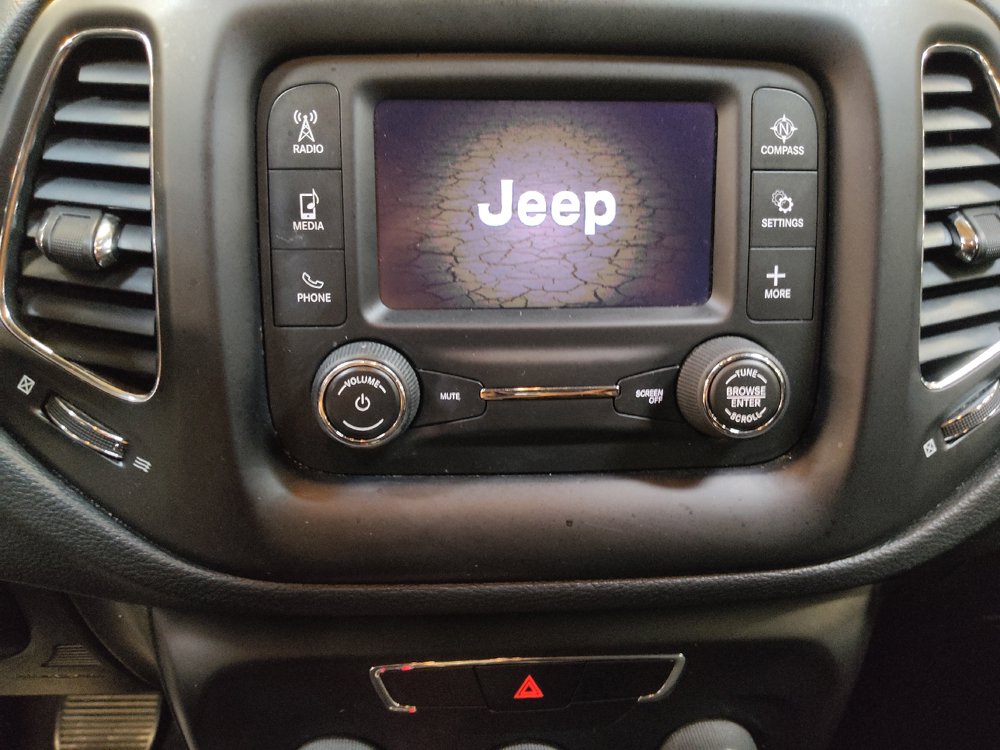 Used 2018 Jeep Compass Sport FWD image 25