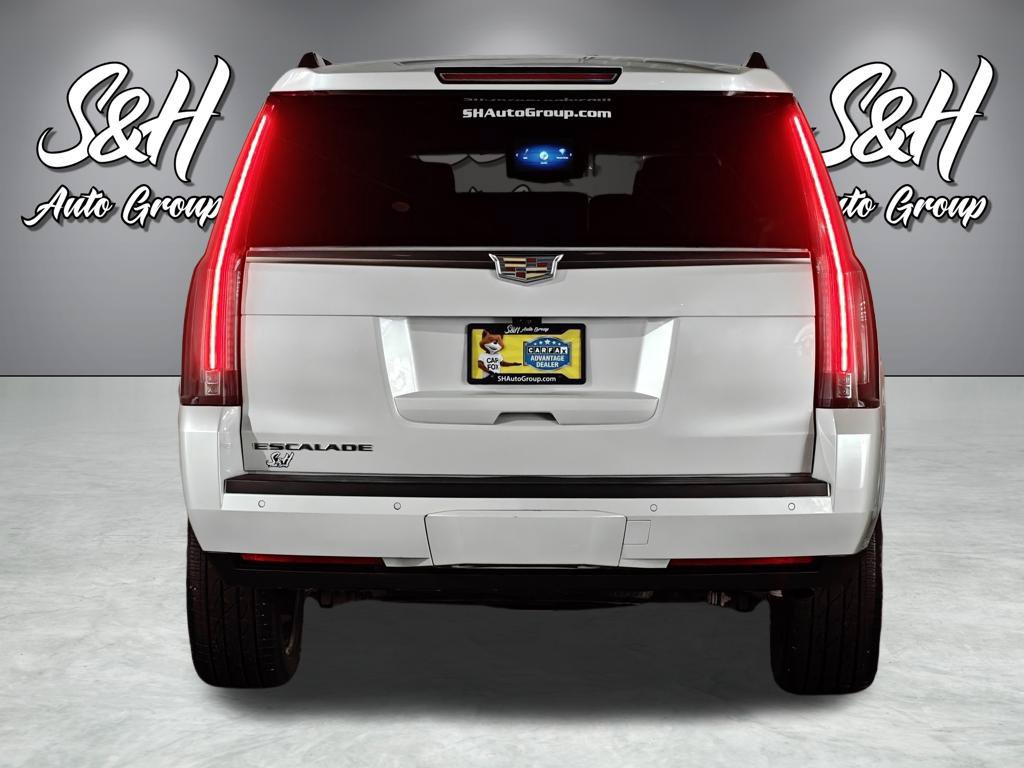 Used 2018 Cadillac Escalade Platinum AWD/4WD image 27