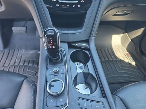 Used 2022 Cadillac XT5 Premium Luxury AWD/4WD image 18