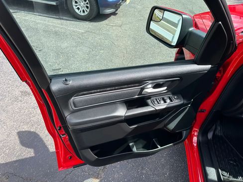 Used 2020 RAM 1500 Big Horn image 32