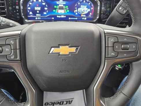 Used 2025 Chevrolet Silverado 2500 High Country w/ Technology Package image 28