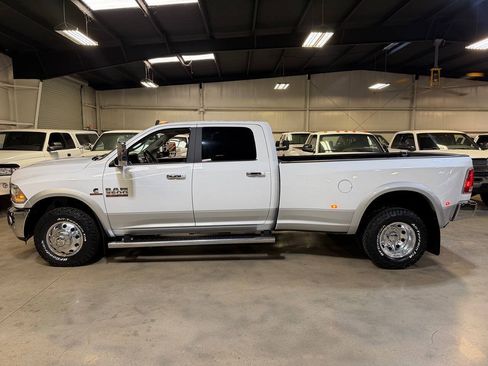 Used 2018 RAM 3500 Laramie RWD image 5