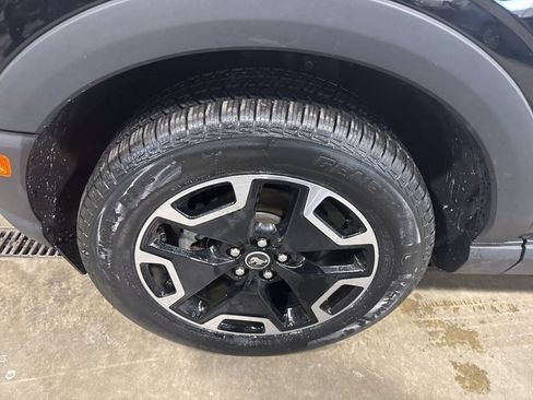 Used 2023 Ford Bronco Sport Outer Banks w/ Tech Package image 25