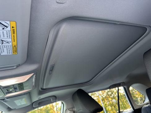 Certified 2025 Toyota RAV4 XLE image 28